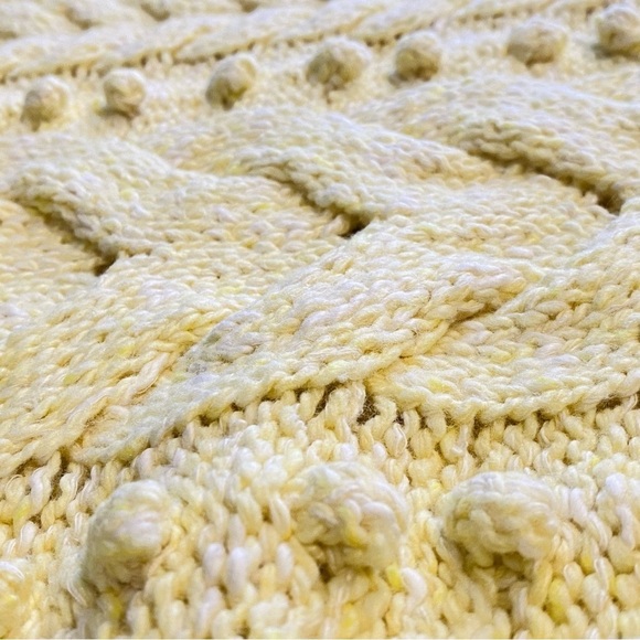 GOODTHREADS NEW Women's size XL Buttercream long sleeve knit crewneck Sweater - Picture 4 of 7